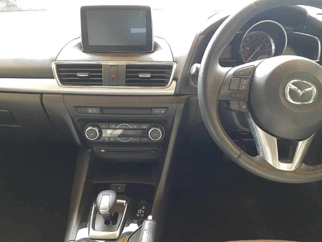 Mazda AXELA 2014 8235743-9
