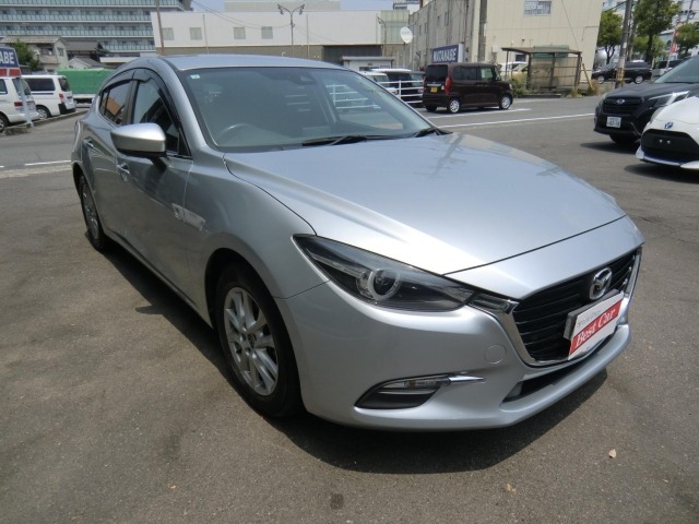 Mazda AXELA 2017 8235745-10