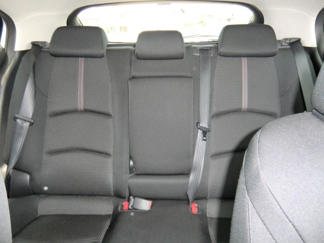 Mazda AXELA 2017 8235745-5