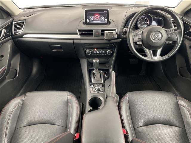Mazda AXELA 2014 8235758-14