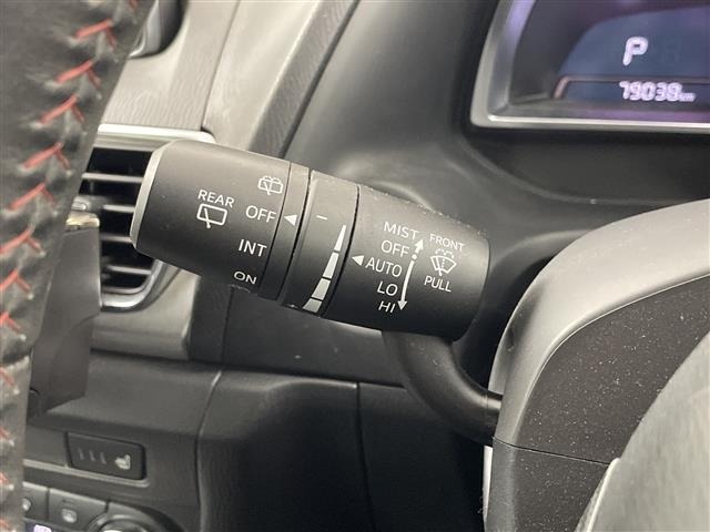 Mazda AXELA 2014 8235758-21