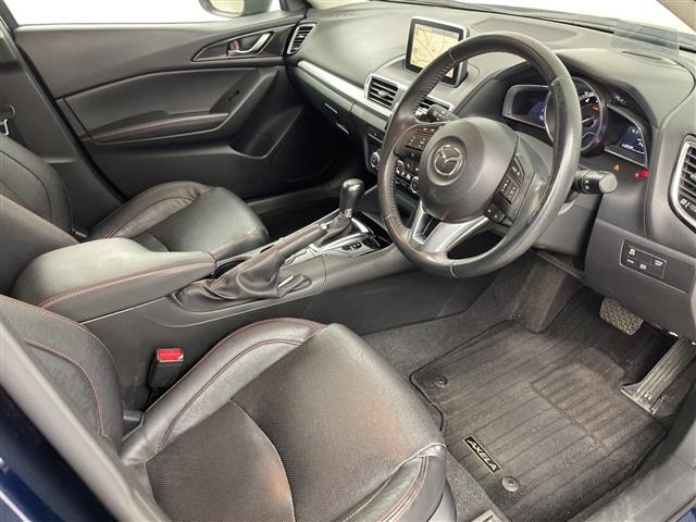 Mazda AXELA 2014 8235758-6
