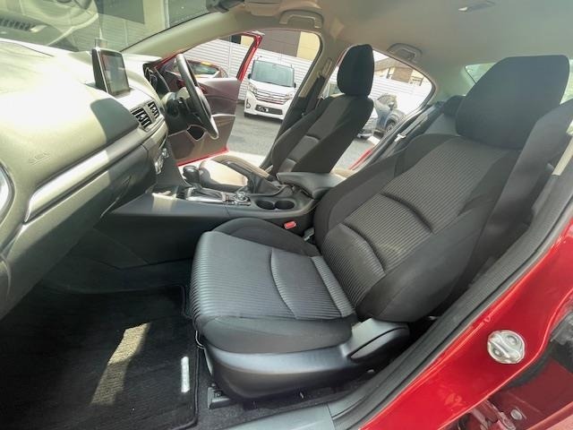 Mazda AXELA 2016 8235762-11
