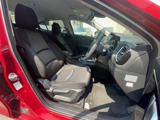 Mazda AXELA 2016 8235762-9