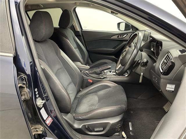 Mazda AXELA 2015 8235764-6