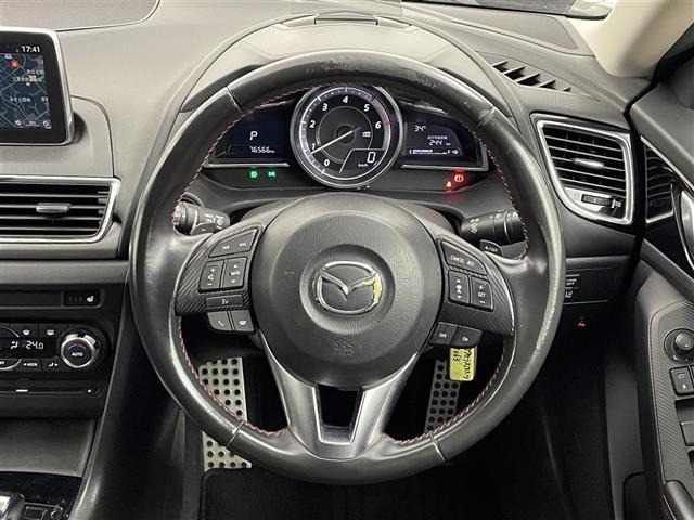 Mazda AXELA 2015 8235764-7