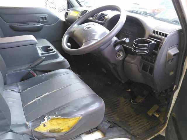 Mazda BONGO VAN 2015 8224338-3