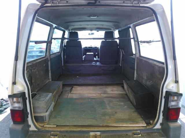 Mazda BONGO VAN 2015 8224338-9
