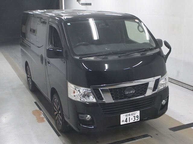 Isuzu COMO 2015 8233258-0
