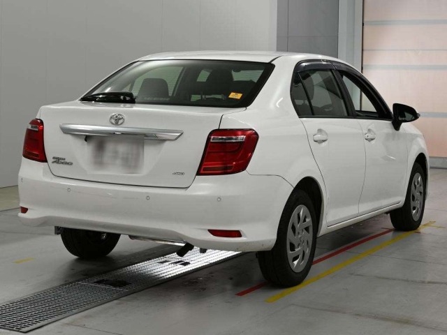 Toyota COROLLA AXIO 2021 8233621-1