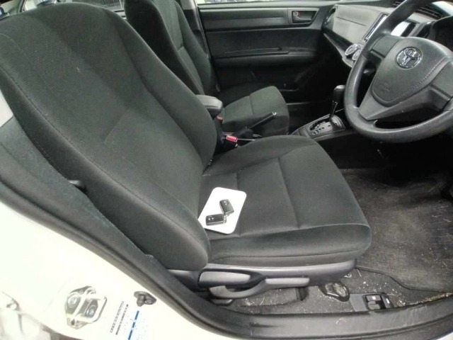 Toyota COROLLA AXIO 2021 8233621-10