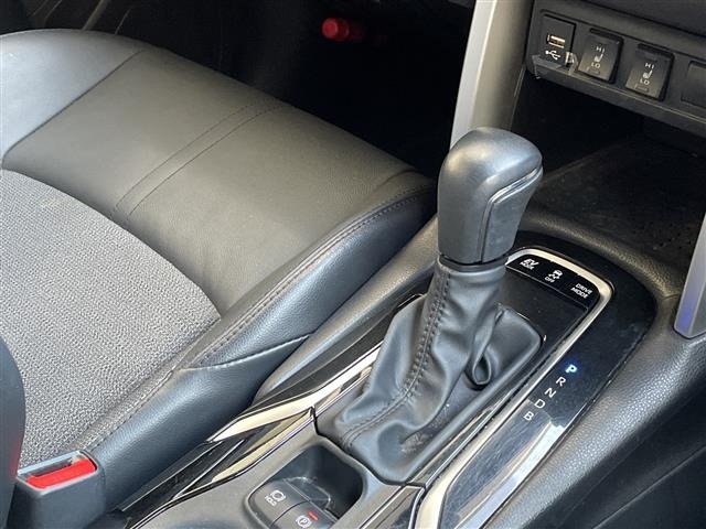 Toyota COROLLA CROSS 2023 8233664-8