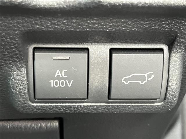 Toyota COROLLA CROSS 2021 8233668-3