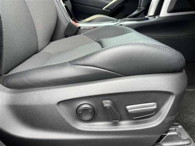 Toyota COROLLA CROSS 2021 8233668-8