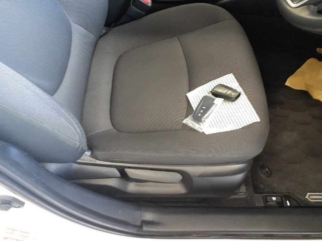 Toyota COROLLA 2019 8233956-10