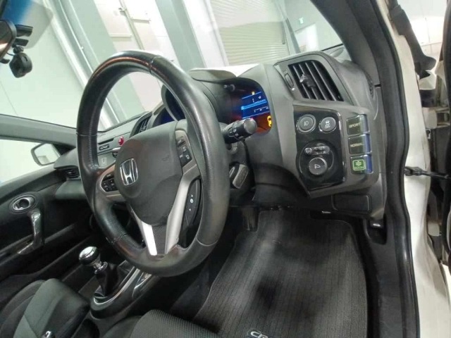 Honda CR-Z 2012 8212898-9