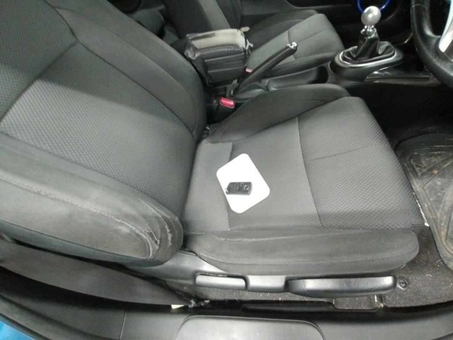 Honda CR-Z 2012 8212899-10