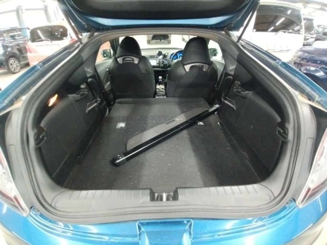 Honda CR-Z 2012 8212899-12