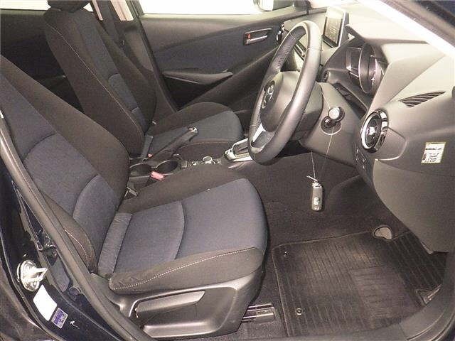 Mazda DEMIO 2015 8235464-5