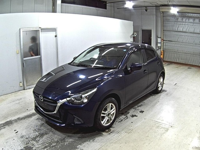 Mazda DEMIO 2016 8235473-4