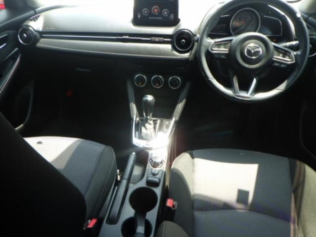Mazda DEMIO 2017 8235480-3