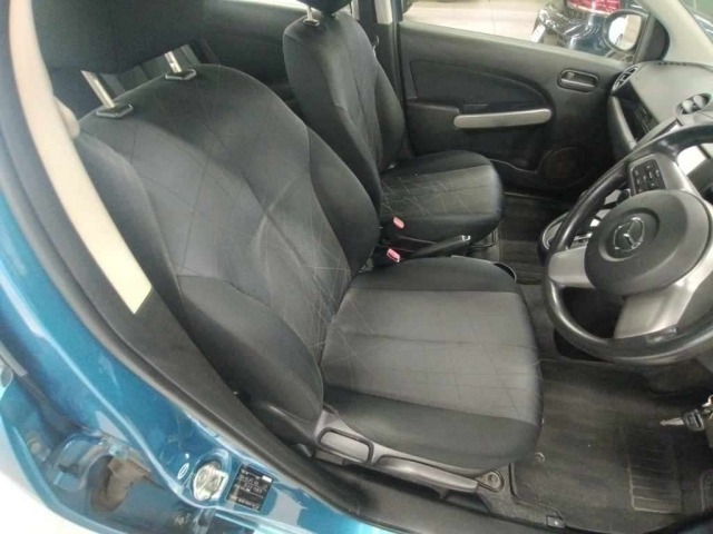 Mazda DEMIO 2013 8235499-10