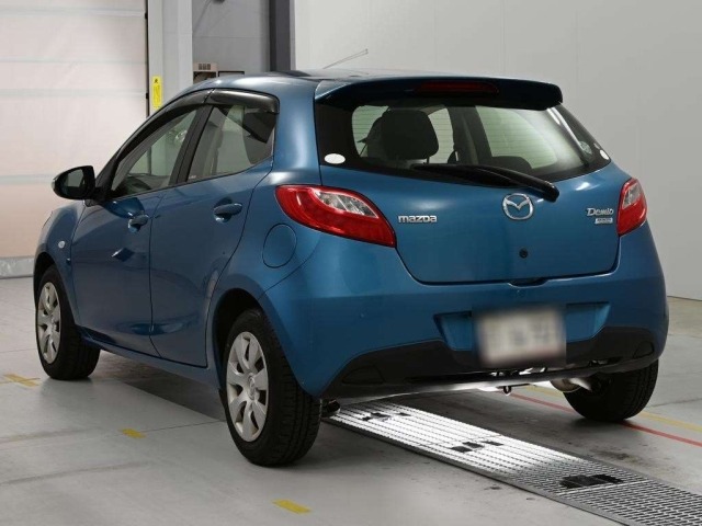 Mazda DEMIO 2013 8235499-6