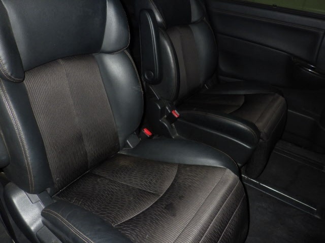 Nissan ELGRAND 2017 8235606-8