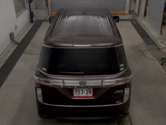 Nissan ELGRAND 2014 8235607-7