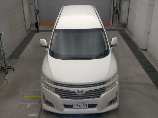 Nissan ELGRAND 2012 8235608-6