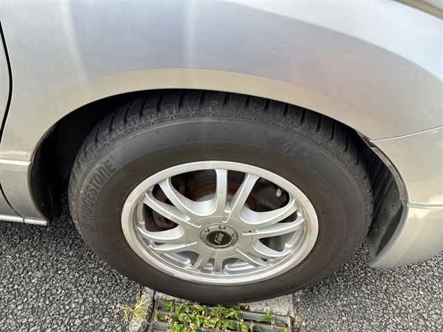 Nissan ELGRAND 2004 8235610-9