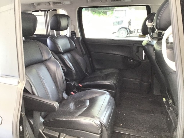 Nissan ELGRAND 2011 8235611-6