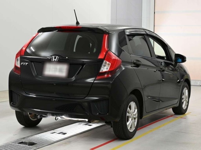 Honda FIT 2014 8236840-1