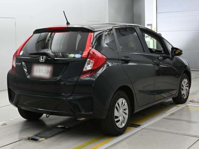 Honda FIT 2016 8236853-1