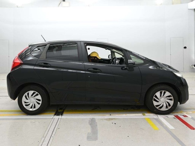 Honda FIT 2016 8236853-3