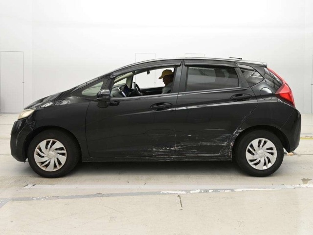 Honda FIT 2015 8236855-4