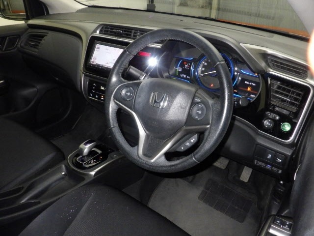 Honda GRACE 2015 8235354-3