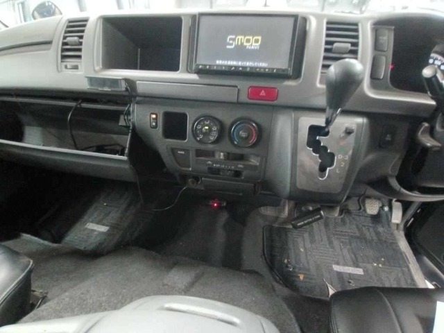 Toyota HIACE WAGON 2009 8236529-11