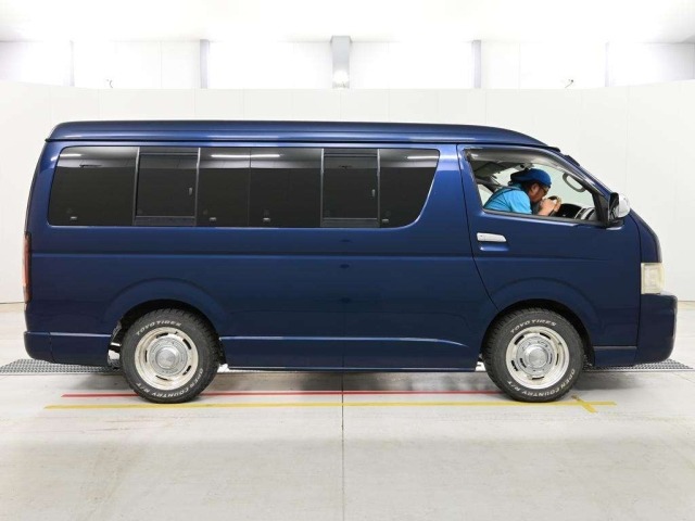 Toyota HIACE WAGON 2009 8236529-3
