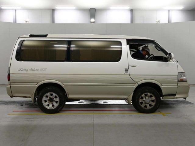 Toyota HIACE WAGON 1999 8236530-3
