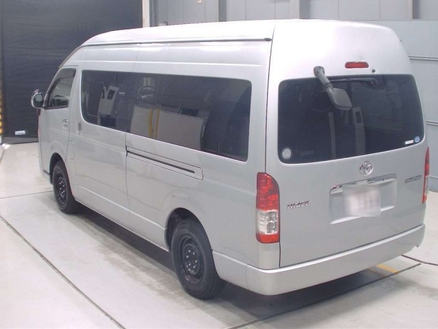 Toyota HIACE WAGON 2018 8236531-6