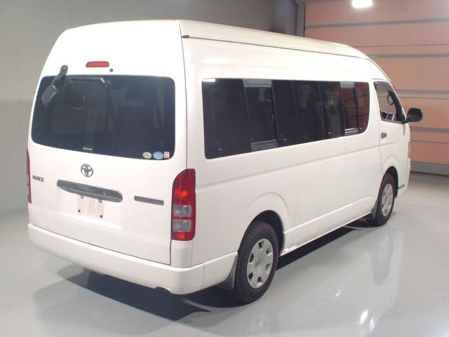 Toyota HIACE WAGON 2010 8236532-1