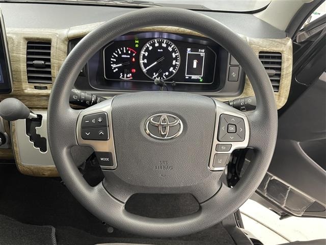 Toyota HIACE WAGON 2024 8236559-3