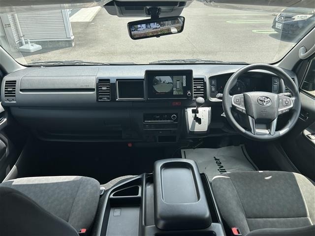 Toyota HIACE WAGON 2026 8236602-5