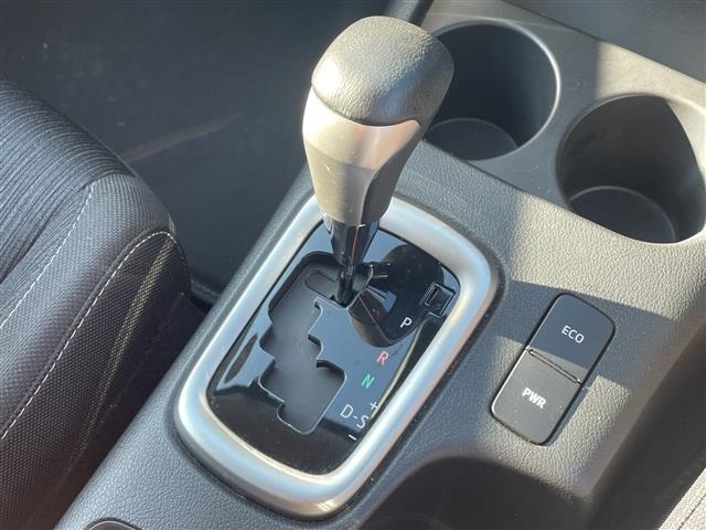 Toyota HILUX 2021 8233798-1