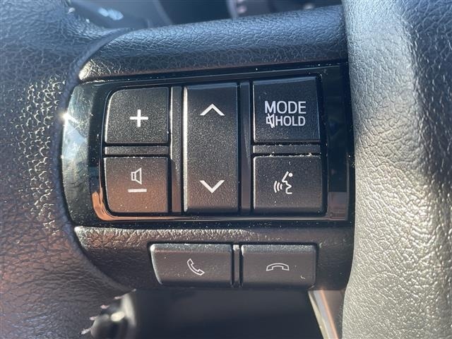 Toyota HILUX 2021 8233798-5