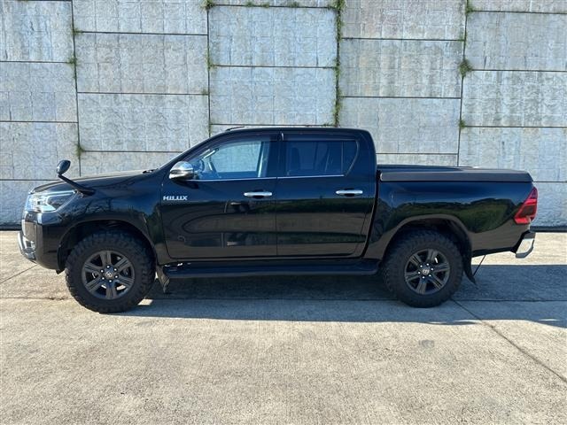 Toyota HILUX 2021 8233799-2