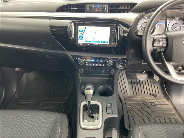 Toyota HILUX 2021 8233802-10
