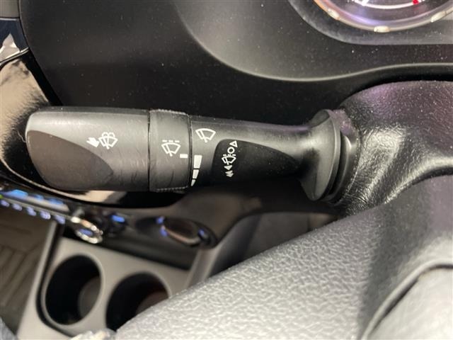 Toyota HILUX 2021 8233802-5