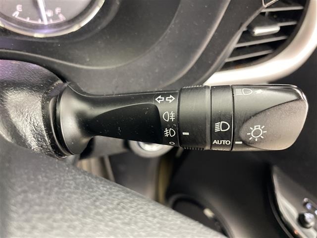Toyota HILUX 2021 8233802-7